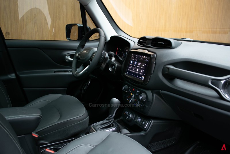 RENEGADE 1.3 16V WILLYS T270 4X4 TURBO FLEX 4P AUTOMÁTICO - 2026 - GARIBALDI