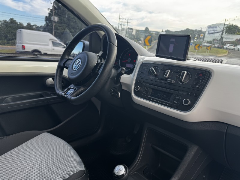 UP 1.0 MPI RBW 12V FLEX 4P MANUAL - 2015 - DOIS IRMãOS