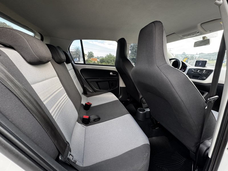 UP 1.0 MPI RBW 12V FLEX 4P MANUAL - 2015 - DOIS IRMãOS