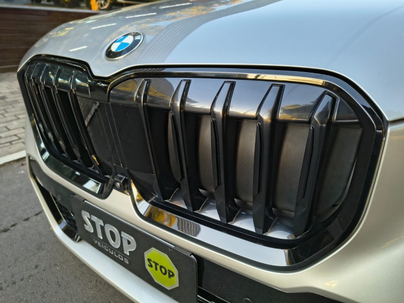 X1 2.0 16V TURBO ACTIVEFLEX SDRIVE20I M SPORT 4P AUTOMÁTICO - 2023 - DOIS IRMãOS