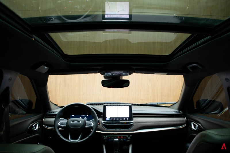 COMMANDER 2.0 OVERLAND T380 16V 4X4 TURBO DIESEL 4P AUTOMÁTICO - 2023 - GARIBALDI