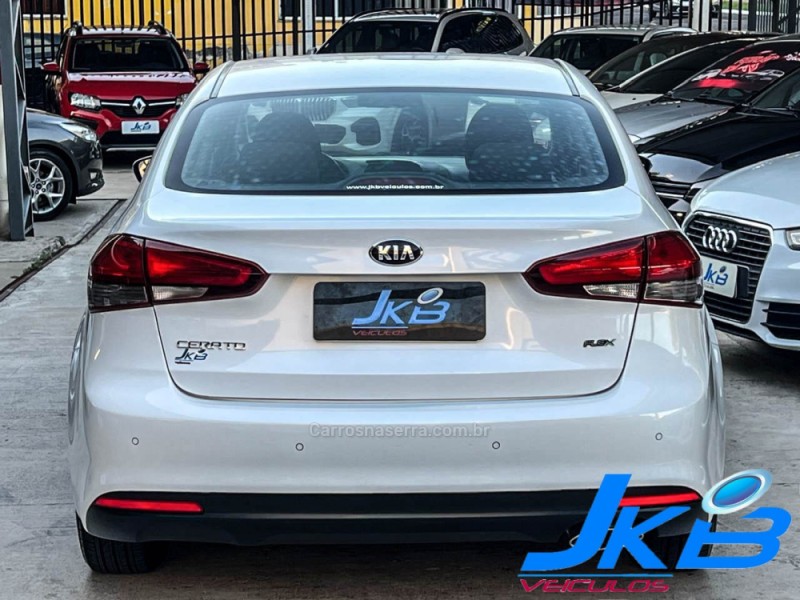 CERATO 1.6 16V SX4 FLEX 4P AUTOMÁTICO - 2017 - NOVO HAMBURGO