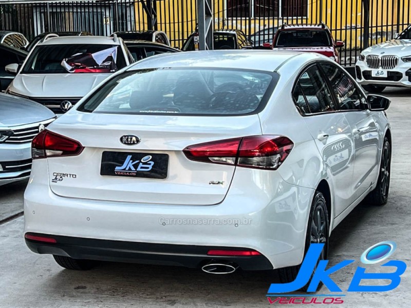 CERATO 1.6 16V SX4 FLEX 4P AUTOMÁTICO - 2017 - NOVO HAMBURGO