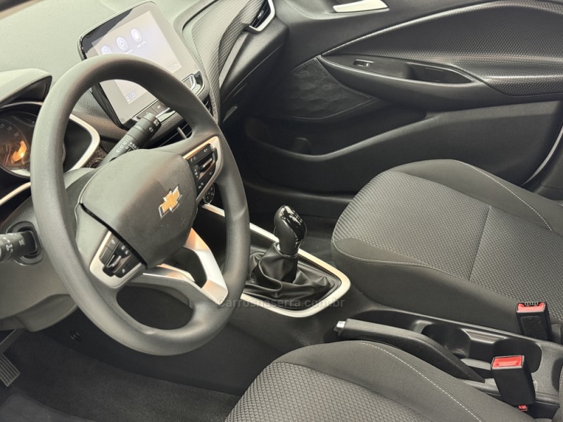 ONIX 1.0 LT 12V FLEX 4P MANUAL - 2023 - SANTA CRUZ DO SUL