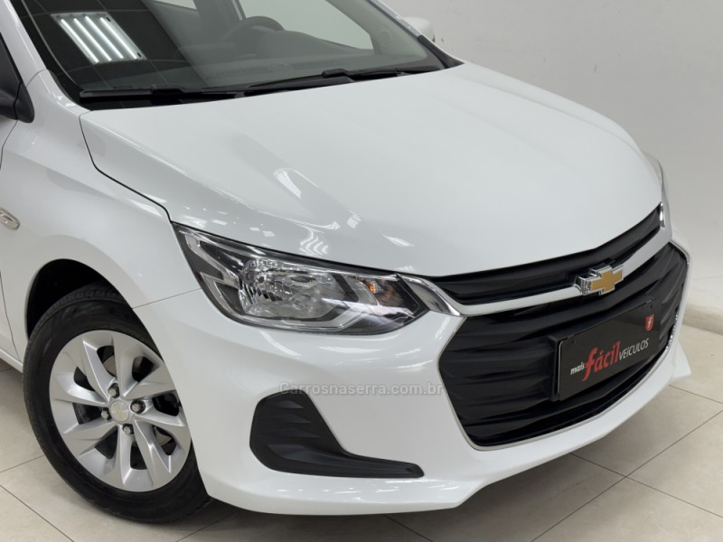 ONIX 1.0 LT 12V FLEX 4P MANUAL - 2023 - SANTA CRUZ DO SUL