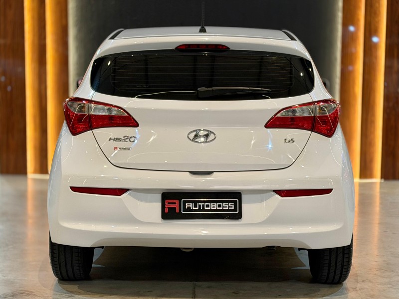 HB20 1.6 COMFORT 16V FLEX 4P MANUAL - 2016 - NOVO HAMBURGO