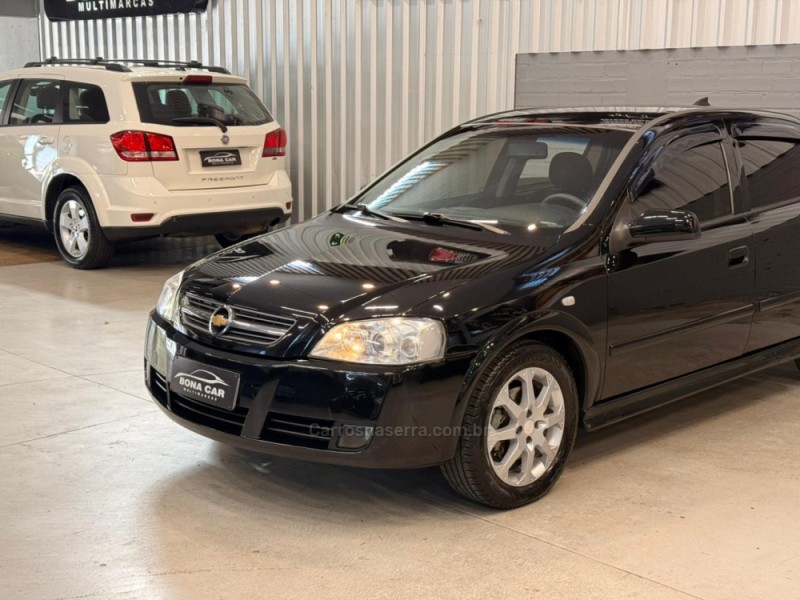 ASTRA 2.0 MPFI CD 8V GASOLINA 4P MANUAL - 2010 - CAXIAS DO SUL