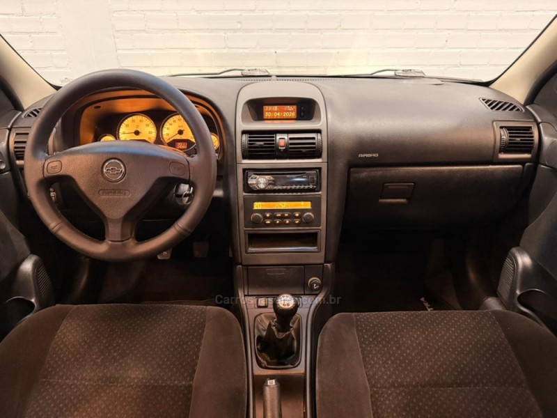 ASTRA 2.0 MPFI CD 8V GASOLINA 4P MANUAL - 2010 - CAXIAS DO SUL