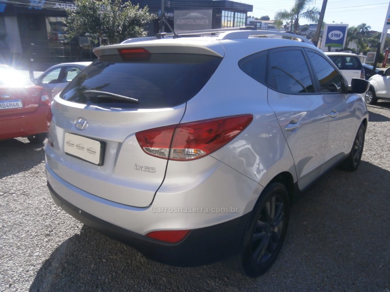 IX35 2.0 MPI 4X2 16V GASOLINA 4P MANUAL - 2011 - FARROUPILHA