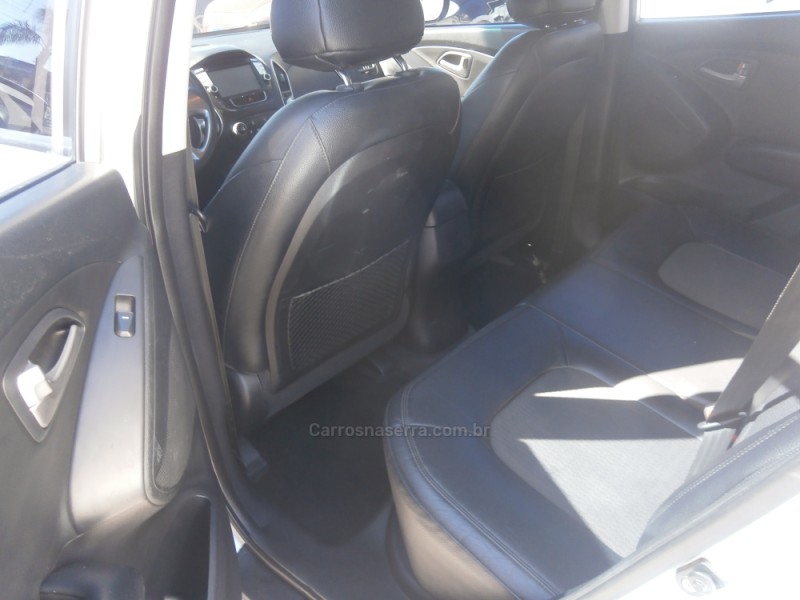 IX35 2.0 MPI 4X2 16V GASOLINA 4P MANUAL - 2011 - FARROUPILHA