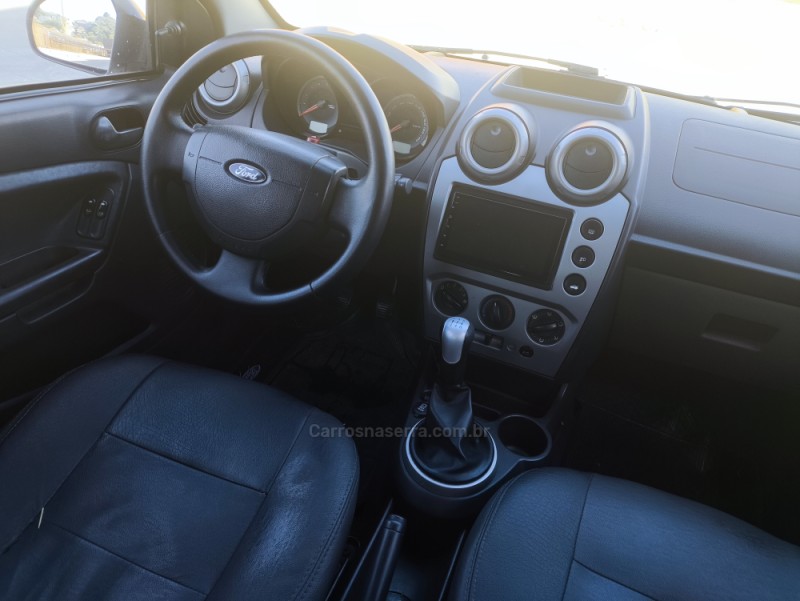 FIESTA 1.6 MPI HATCH 8V FLEX 4P MANUAL - 2014 - FARROUPILHA