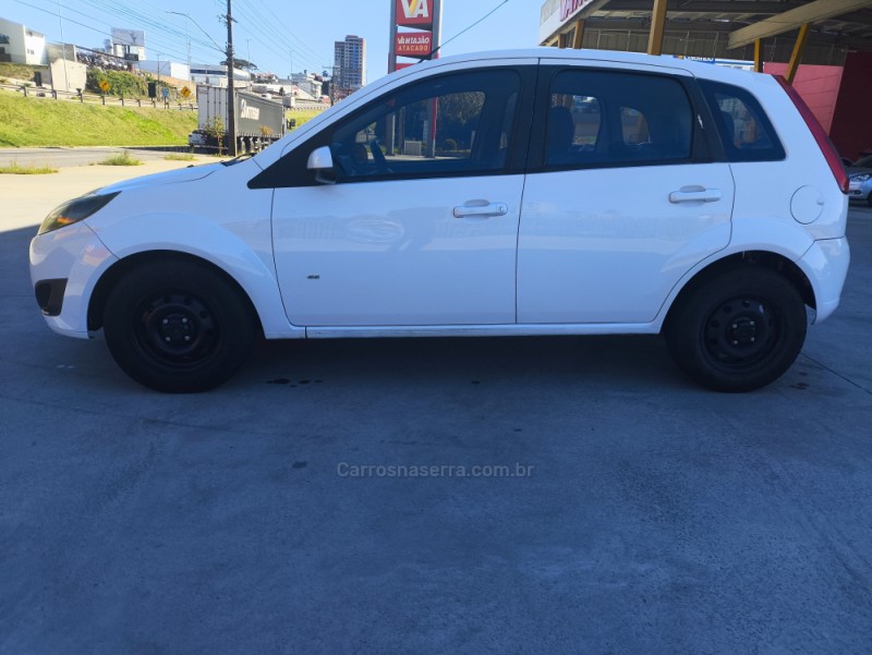 FIESTA 1.6 MPI HATCH 8V FLEX 4P MANUAL - 2014 - FARROUPILHA