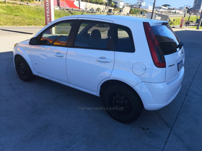 FIESTA 1.6 MPI HATCH 8V FLEX 4P MANUAL - 2014 - FARROUPILHA