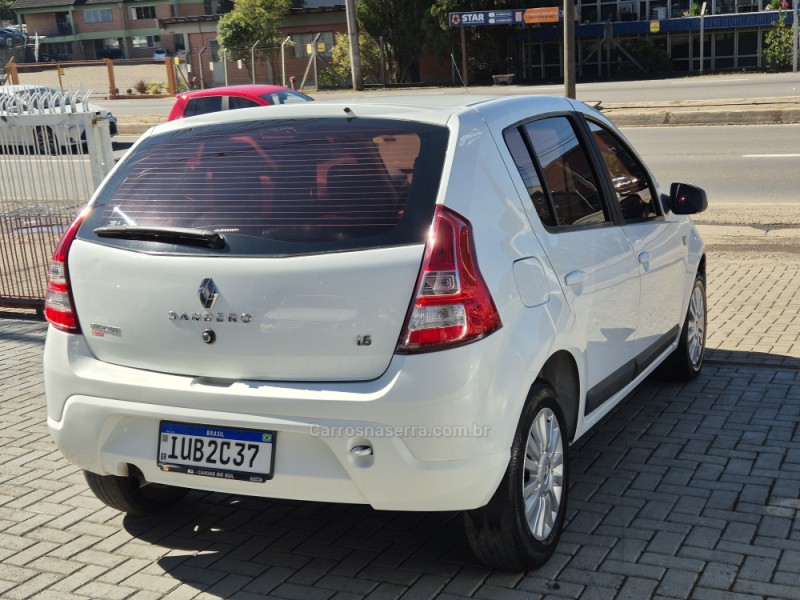 SANDERO 1.6 PRIVILÉGE 8V FLEX 4P MANUAL - 2013 - CAXIAS DO SUL