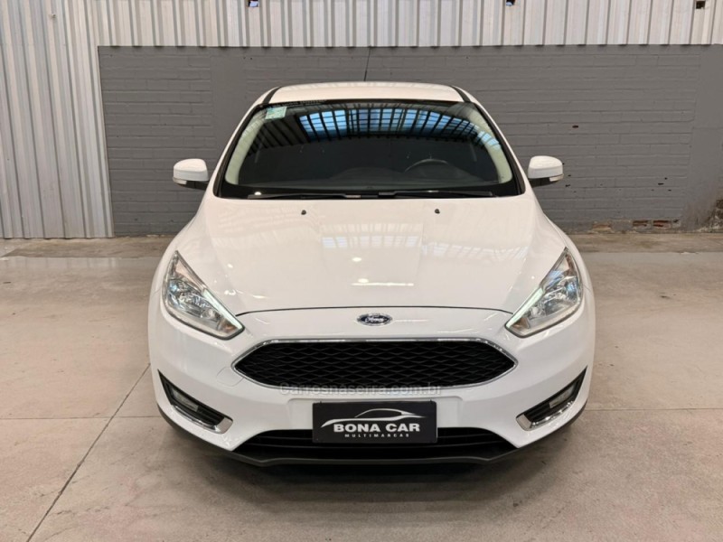 FOCUS 1.6 SE 16V FLEX 4P MANUAL - 2017 - CAXIAS DO SUL