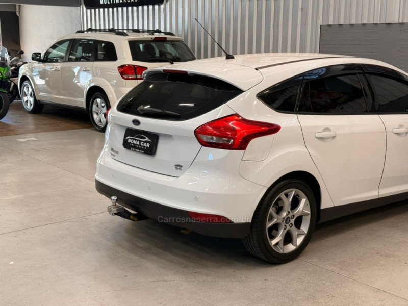 FOCUS 1.6 SE 16V FLEX 4P MANUAL - 2017 - CAXIAS DO SUL