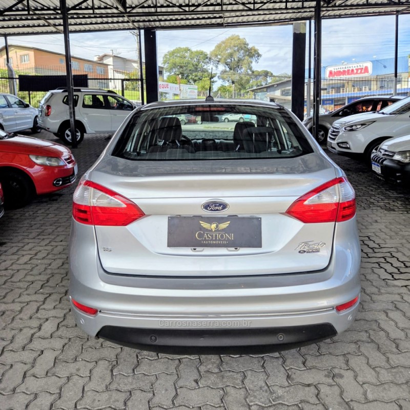 FIESTA 1.6 MPI CLASS SEDAN 8V FLEX 4P MANUAL - 2016 - CAXIAS DO SUL