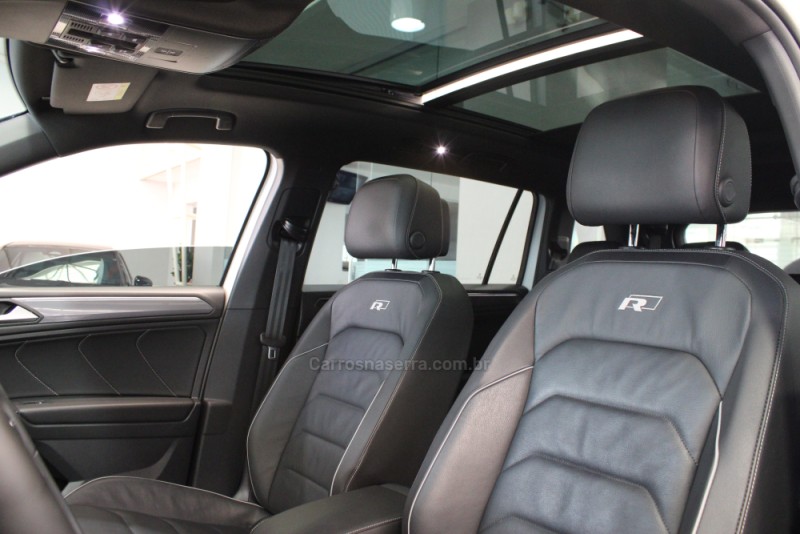 TIGUAN 2.0 TSI R-LINE 16V TURBO GASOLINA 4P TIPTRONIC - 2020 - CAXIAS DO SUL