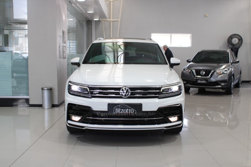 TIGUAN 2.0 TSI R-LINE 16V TURBO GASOLINA 4P TIPTRONIC - 2020 - CAXIAS DO SUL