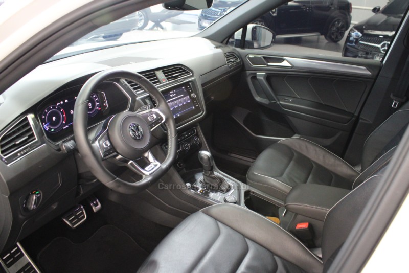 TIGUAN 2.0 TSI R-LINE 16V TURBO GASOLINA 4P TIPTRONIC - 2020 - CAXIAS DO SUL