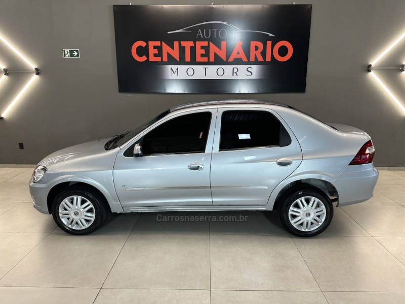 PRISMA 1.4 MPFI LT 8V FLEX 4P MANUAL - 2012 - SAPIRANGA