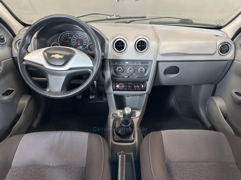 PRISMA 1.4 MPFI LT 8V FLEX 4P MANUAL - 2012 - SAPIRANGA