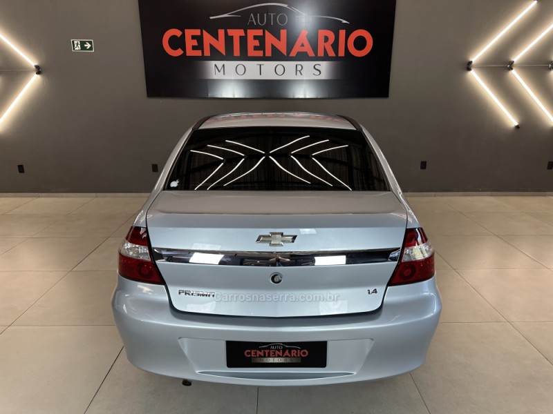 PRISMA 1.4 MPFI LT 8V FLEX 4P MANUAL - 2012 - SAPIRANGA
