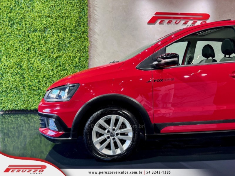 FOX 1.6 MSI PEPPER 16V FLEX 4P MANUAL - 2016 - NOVA PRATA