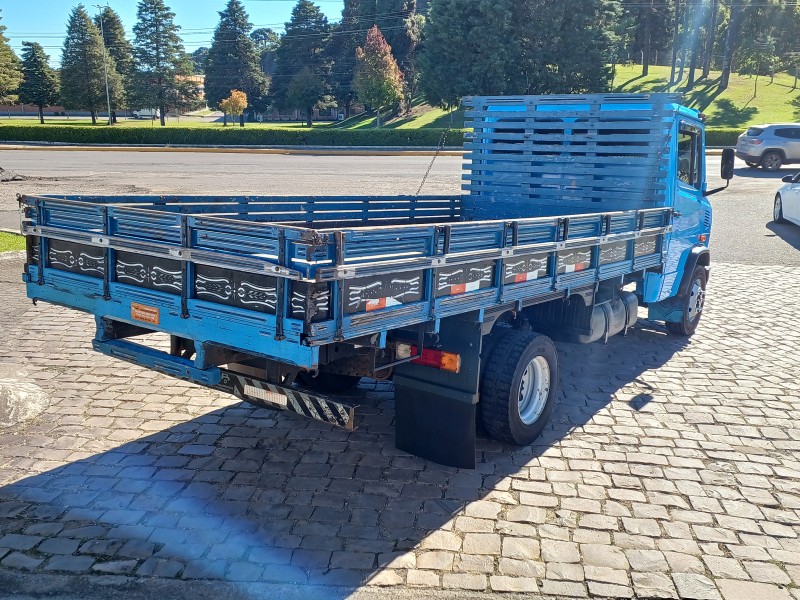 710 (DIESEL)  - 2001 - FLORES DA CUNHA