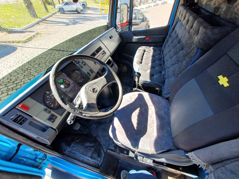 710 (DIESEL)  - 2001 - FLORES DA CUNHA