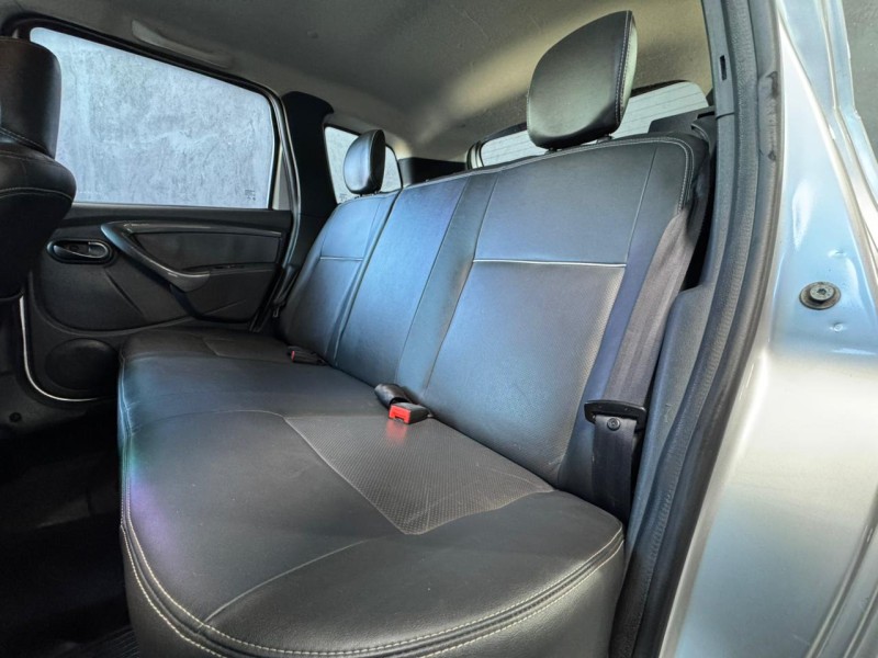 DUSTER 2.0 DYNAMIQUE 4X2 16V FLEX 4P AUTOMÁTICO - 2014 - CAXIAS DO SUL