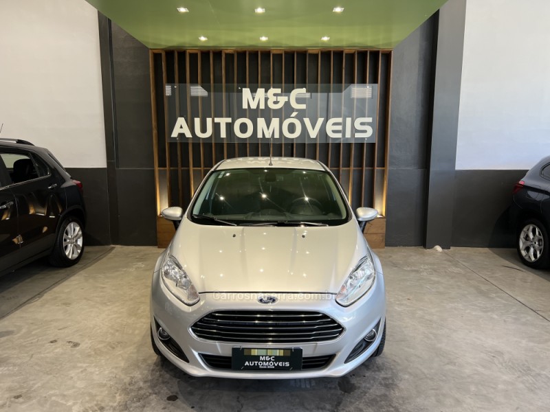 FIESTA 1.6 TITANIUM HATCH 16V FLEX 4P AUTOMÁTICO - 2017 - CAXIAS DO SUL
