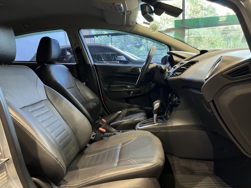 FIESTA 1.6 TITANIUM HATCH 16V FLEX 4P AUTOMÁTICO - 2017 - CAXIAS DO SUL