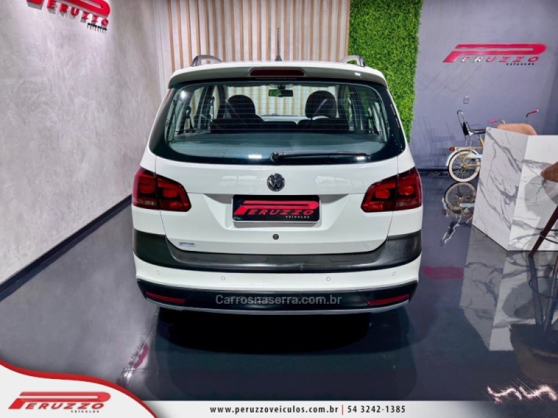SPACE CROSS 1.6 MI 8V FLEX 4P MANUAL - 2013 - NOVA PRATA