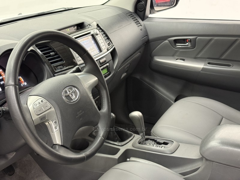 HILUX 3.0 SRV 4X4 CD 16V TURBO INTERCOOLER DIESEL 4P AUTOMÁTICO - 2012 - SANTA CRUZ DO SUL