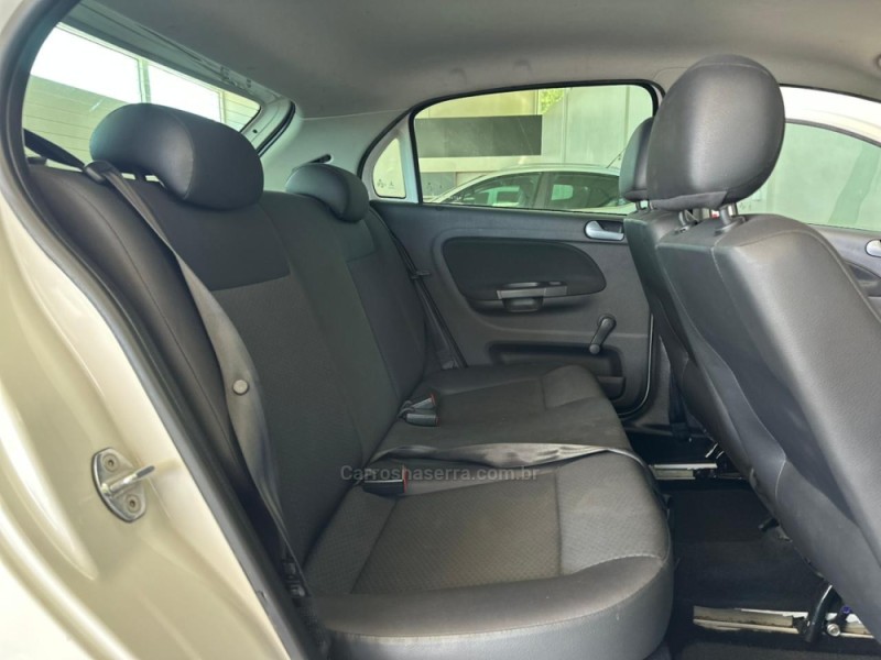 GOL 1.6 MI TRENDLINE 8V FLEX 4P MANUAL - 2018 - NOVO HAMBURGO