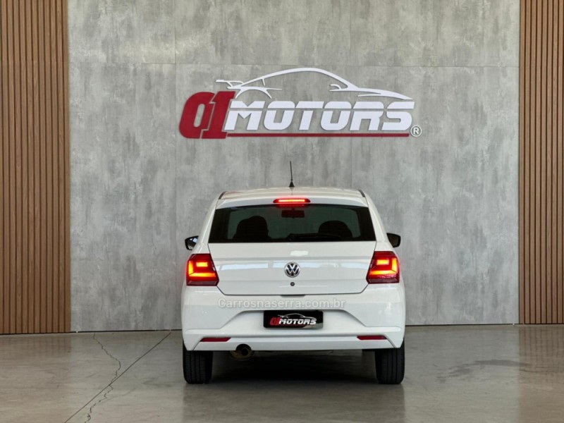 GOL 1.6 MI TRENDLINE 8V FLEX 4P MANUAL - 2018 - NOVO HAMBURGO