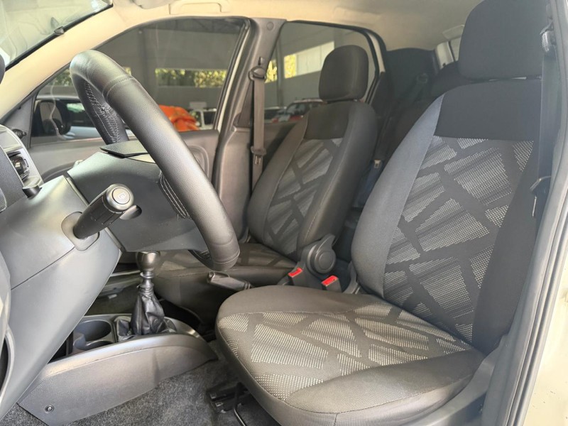 PALIO 1.0 MPI FIRE 8V FLEX 4P MANUAL - 2015 - CARLOS BARBOSA