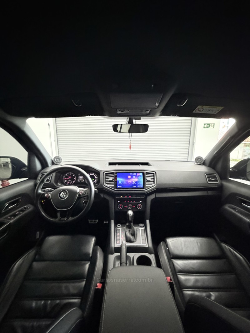 AMAROK 3.0 V6 EXTREME CD DIESEL 4X4 AT 4P AUTOMÁTICO - 2023 - FARROUPILHA