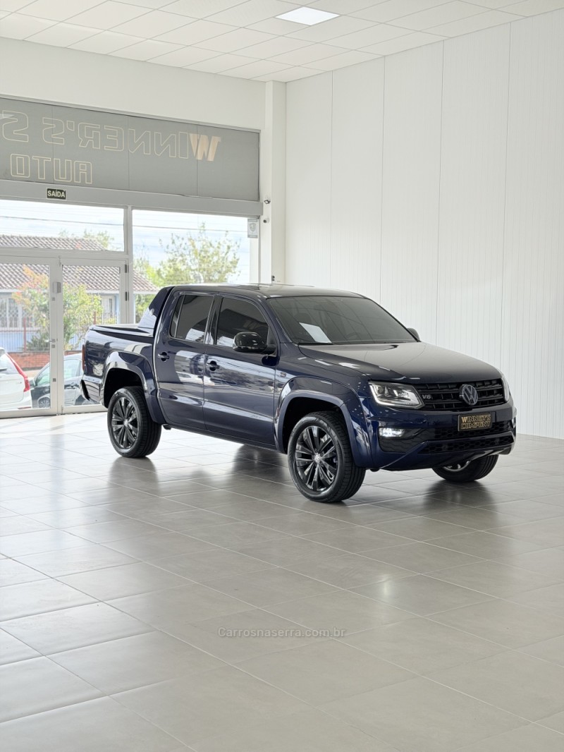 AMAROK 3.0 V6 EXTREME CD DIESEL 4X4 AT 4P AUTOMÁTICO - 2023 - FARROUPILHA