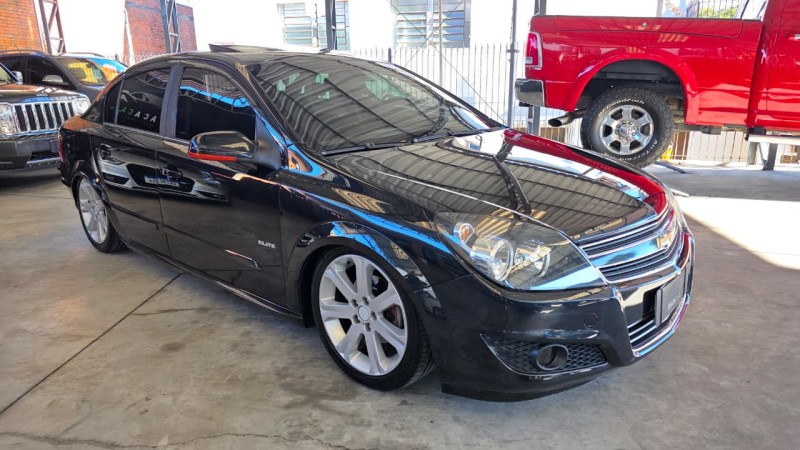 VECTRA 2.0 MPFI ELITE 8V FLEX 4P AUTOMÁTICO - 2011 - CAXIAS DO SUL