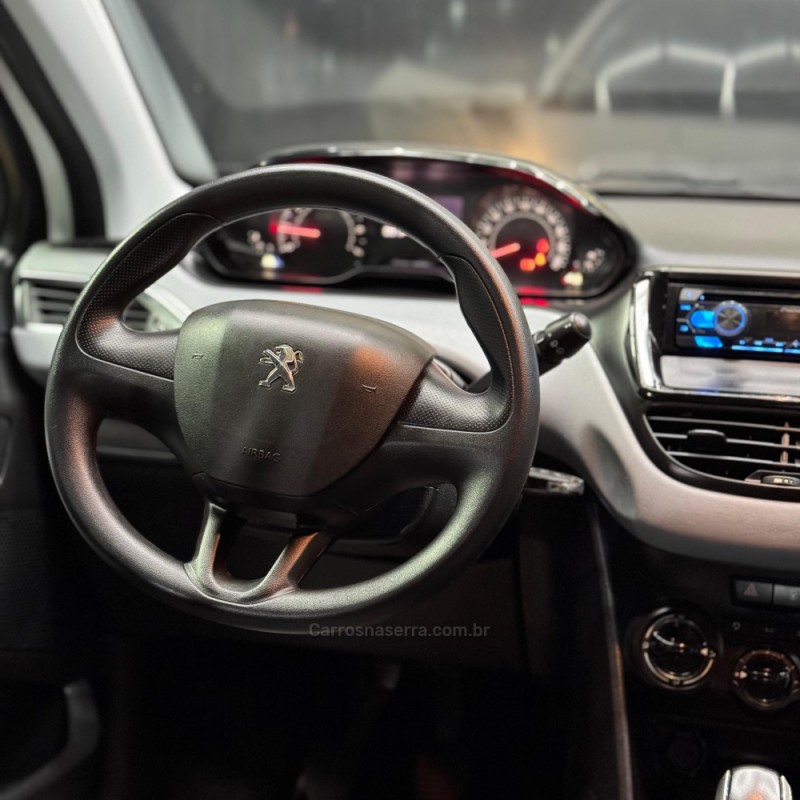 208 1.5 ACTIVE 8V FLEX 4P MANUAL - 2014 - ESTâNCIA VELHA