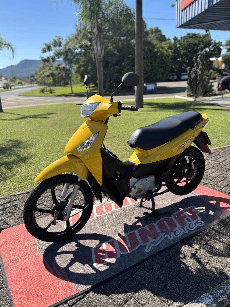 BIZ 125 ES - 2008 - FELIZ