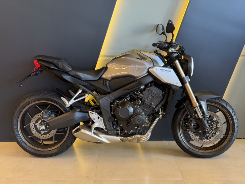 CB 650R E-CLUTCH - 2021 - CAXIAS DO SUL