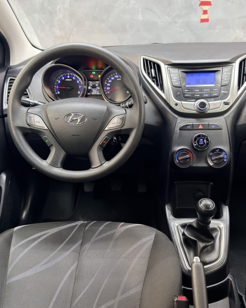 HB20 1.0 COMFORT PLUS 12V FLEX 4P MANUAL - 2013 - CAXIAS DO SUL