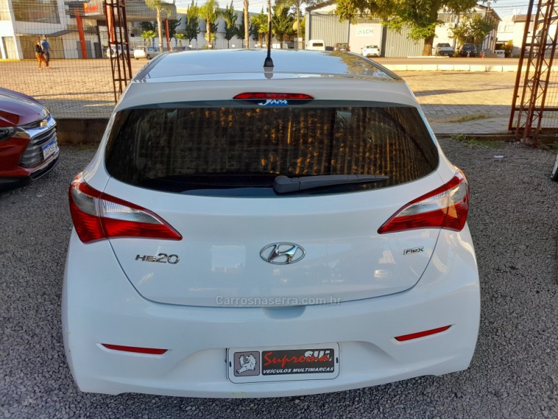 HB20 1.0 UNIQUE 12V FLEX 4P MANUAL - 2014 - VERANóPOLIS