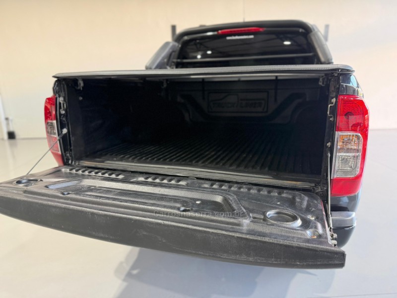 FRONTIER 2.3 ATTACK 4X4 CD BI-TURBO DIESEL 4P AUTOMÁTICO - 2020 - NOVO HAMBURGO