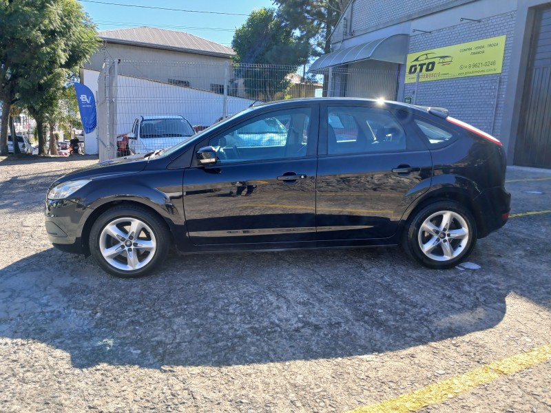 FOCUS 2.0 FC 16V GASOLINA 4P MANUAL - 2009 - FARROUPILHA