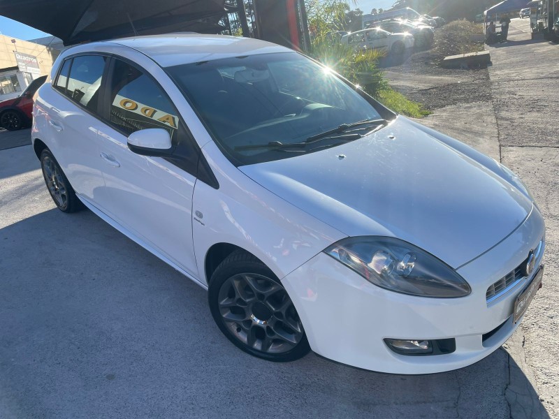 bravo 1.8 wolverine 16v flex 4p automatizado 2014 caxias do sul