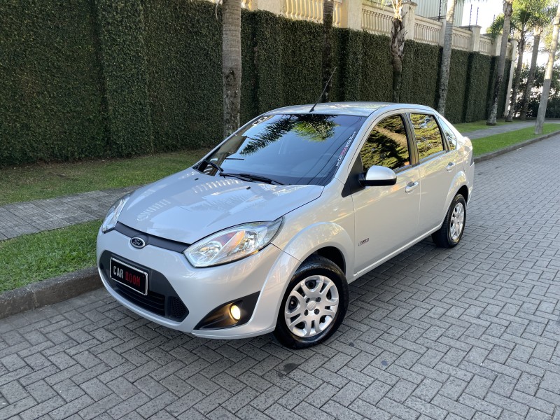 fiesta 1.6 mpi class sedan 8v flex 4p manual 2013 caxias do sul